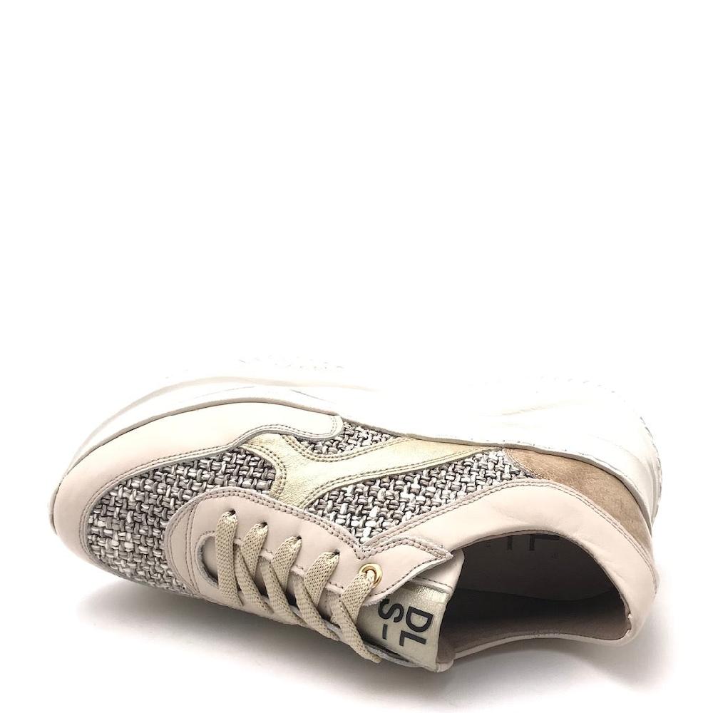 Zulian Calzature Sneakers in pelle latte 2025