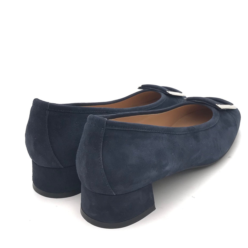 Zulian Calzature Ballerina in camoscio blu 2025