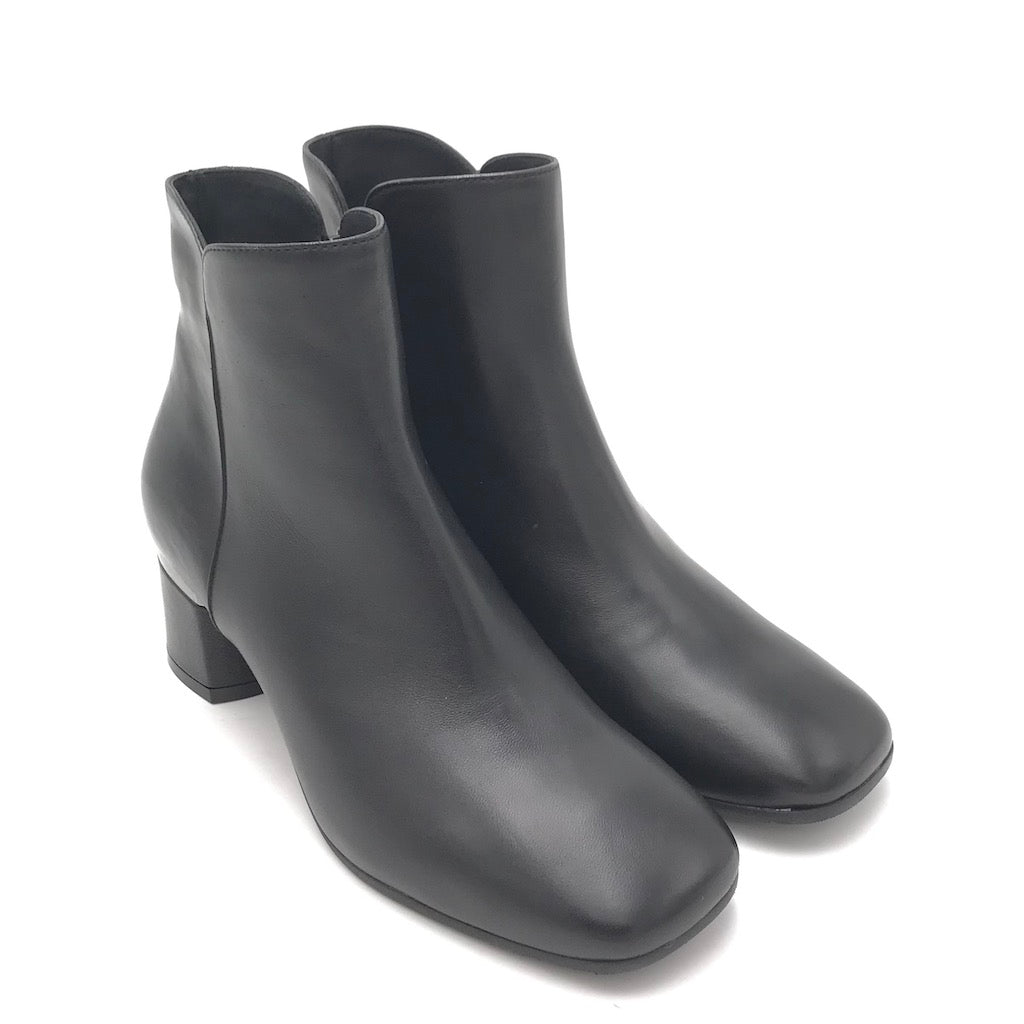 Zulian Calzature Tronchetto nappa nera 2025