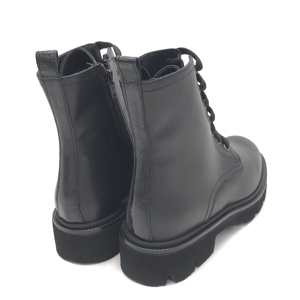 Zulian Calzature Anfibio in vitello nero 2025
