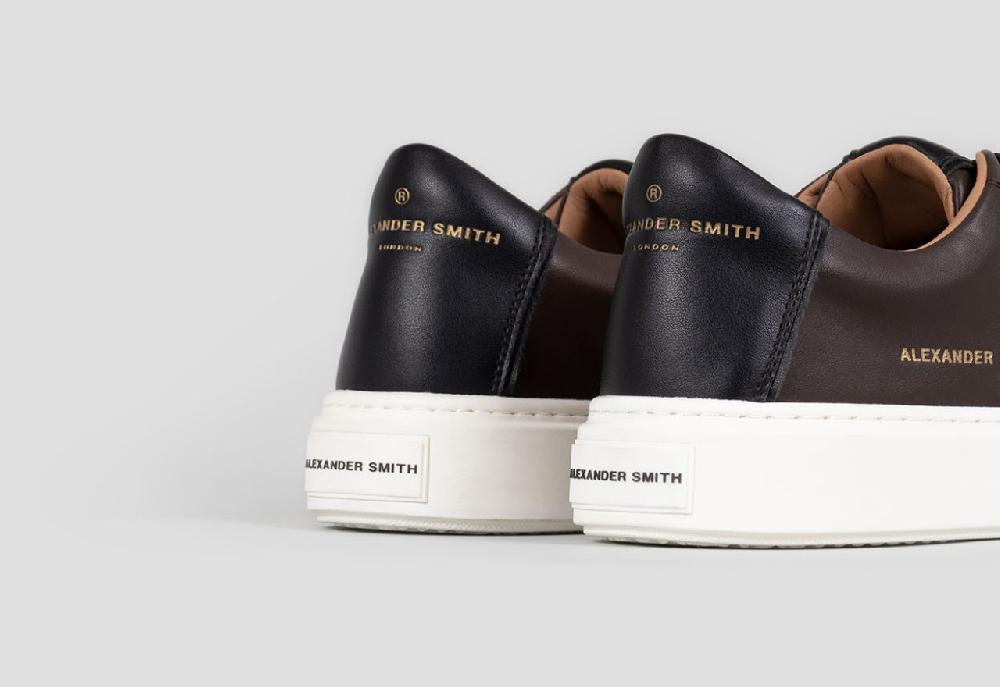 Alexander Smith LONDON MAN DARK BROWN In Linea