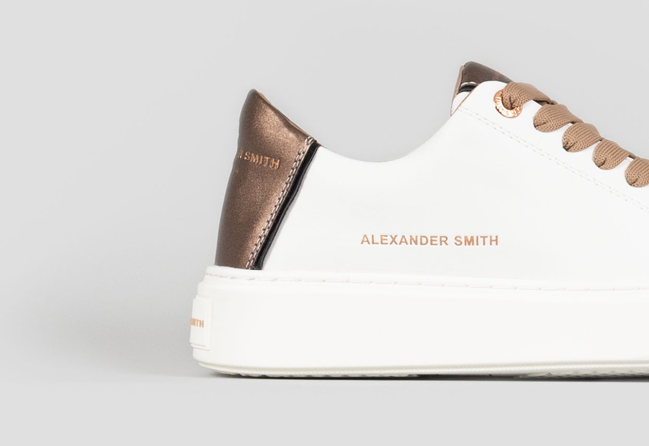 Alexander Smith LONDON WOMAN WHITE BRONZE Offerta