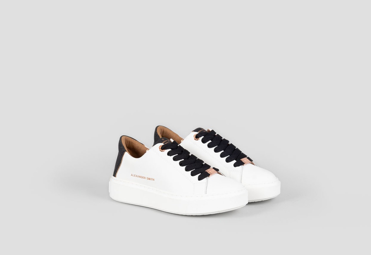 Alexander Smith LONDON WOMAN WHITE BLACK Offerte