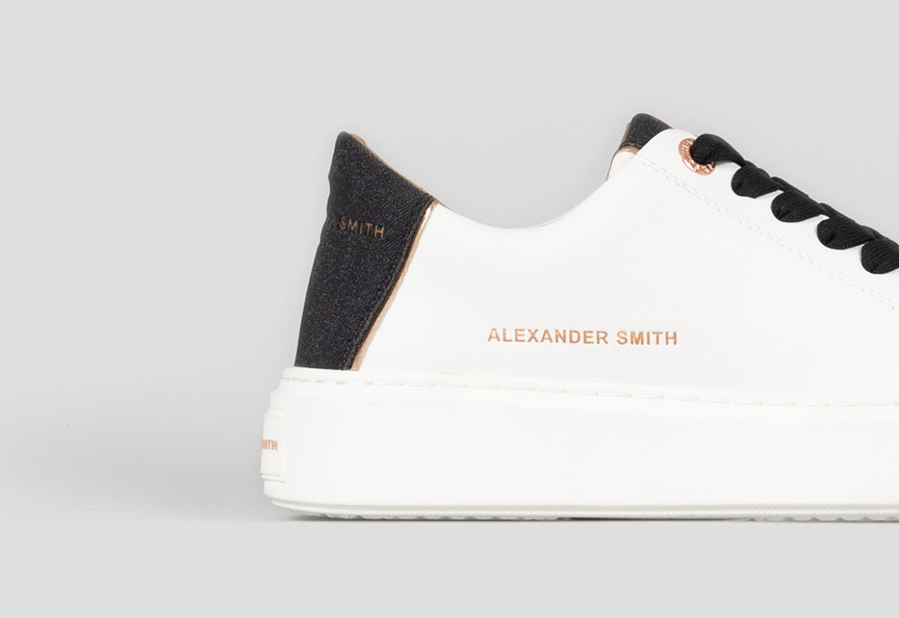 Alexander Smith LONDON WOMAN WHITE BLACK Offerte