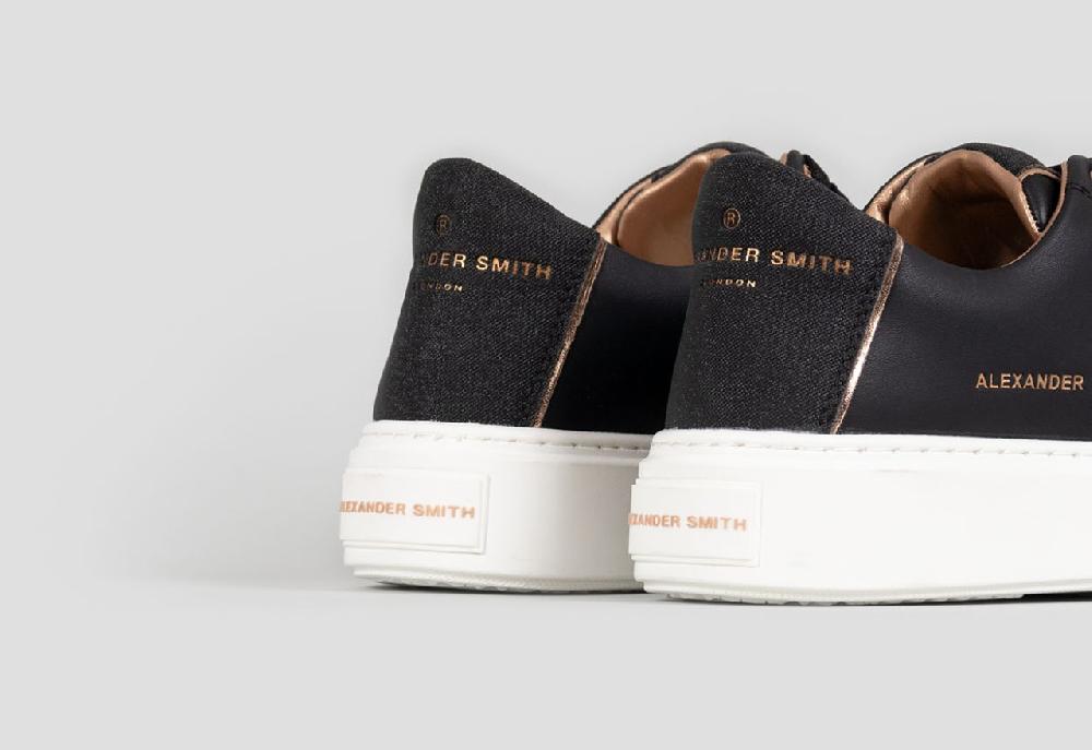 Alexander Smith LONDON WOMAN BLACK 2025