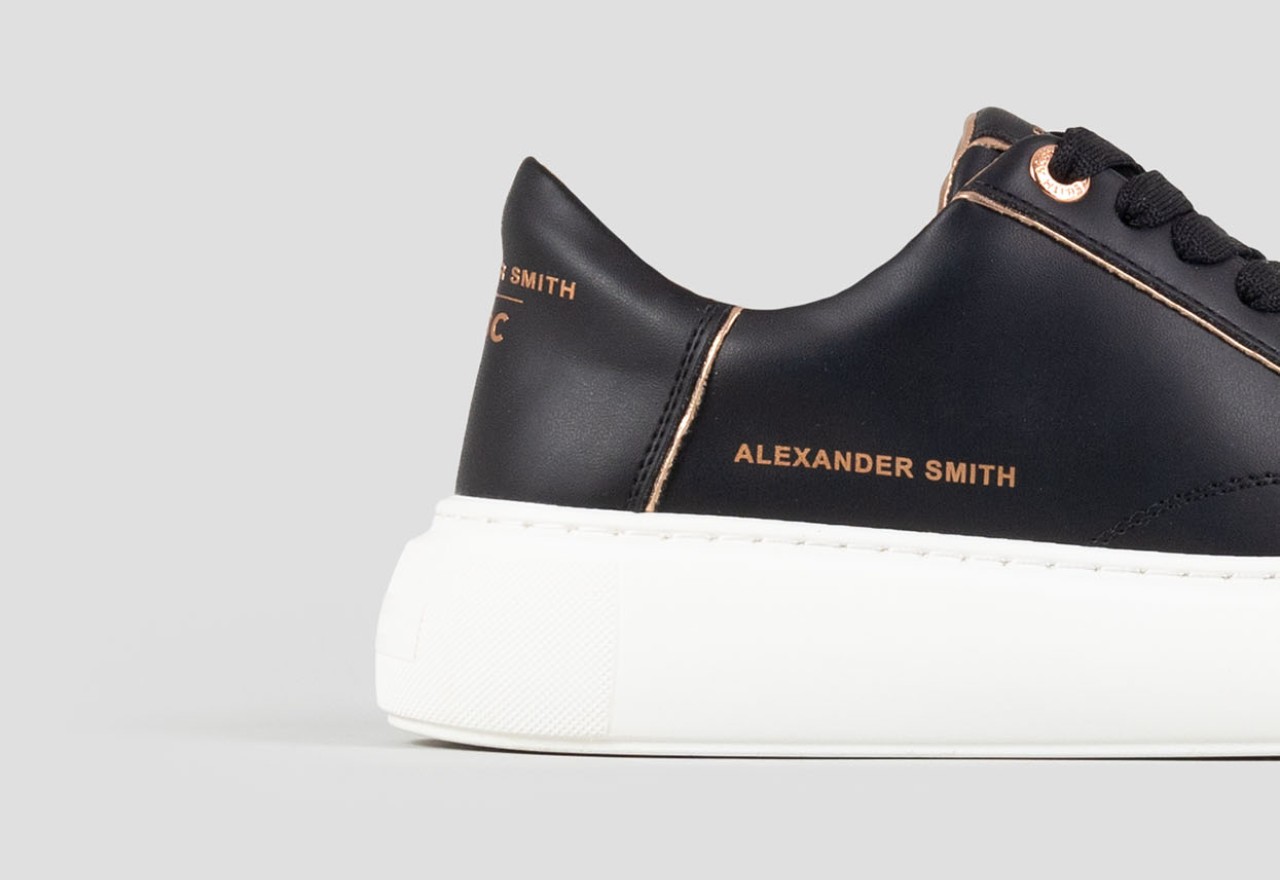 Alexander Smith ECO-GREENWICH WOMAN BLACK COPPER Acquista Ora