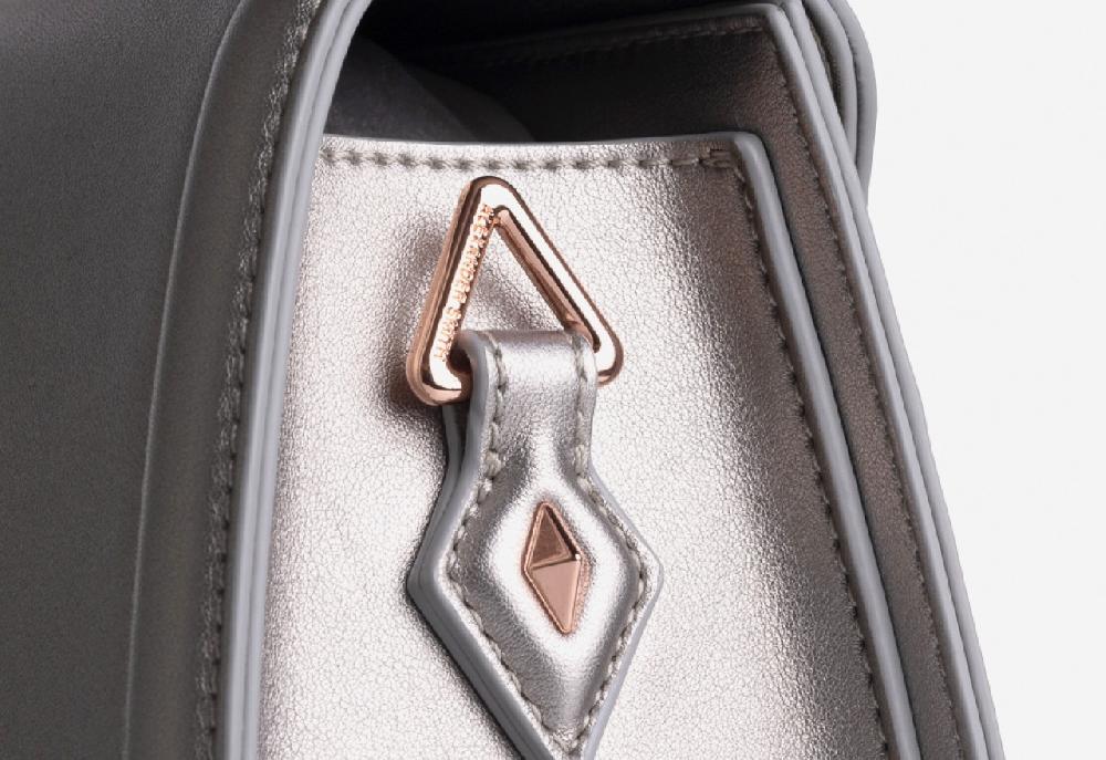Alexander Smith ELIZABETH MEDIUM - DARK SILVER - LAMINATED Nuovo