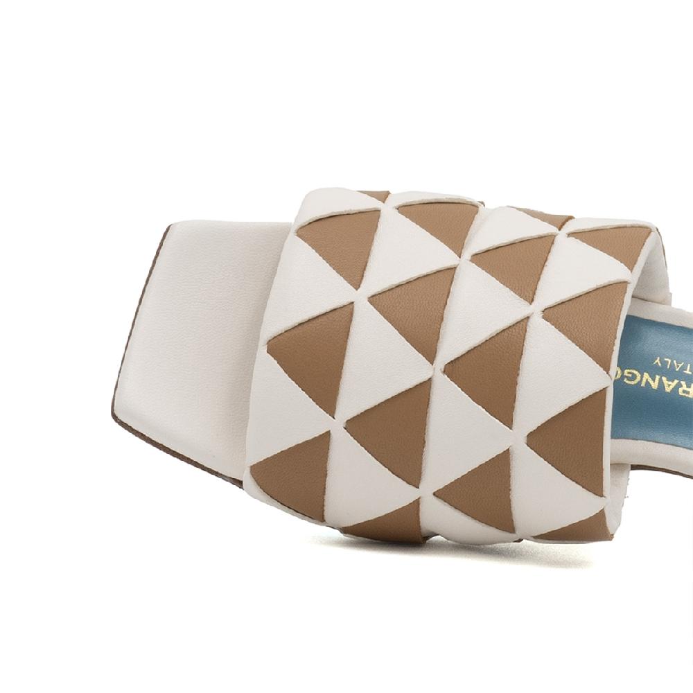 Amalfi by rangoni Mules Vicky bianche Offerte