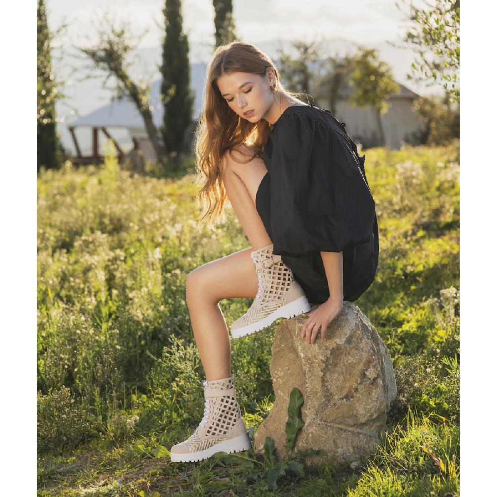 Amalfi by rangoni Stivaletto Bree beige Nuovo