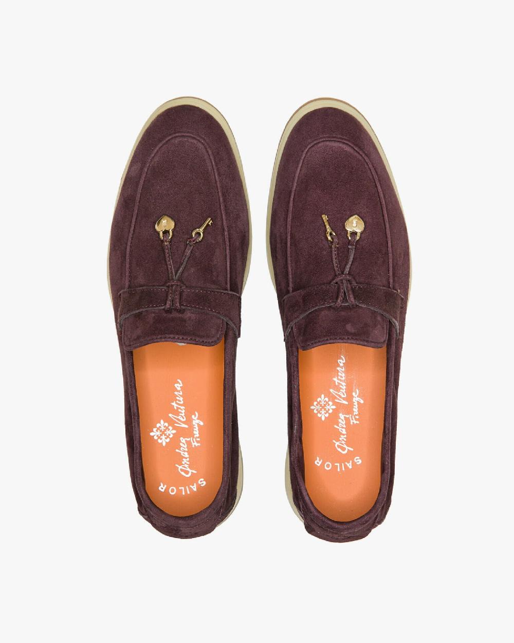 Andrea ventura Mocassino senza lacci con charms color oro Aq-D BEACH-CHARMS2 in suede color aubergine Vendita Calda